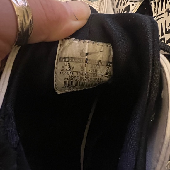 Women Air Huarache - Picture 7 of 11